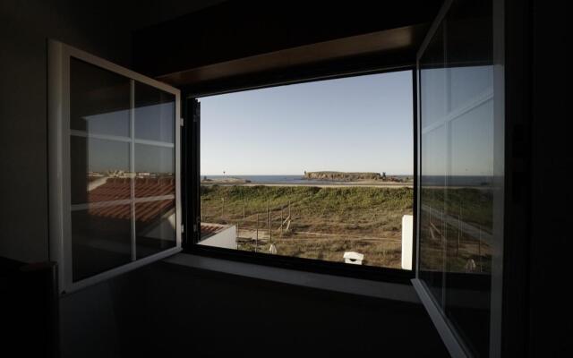 G3 Surf House