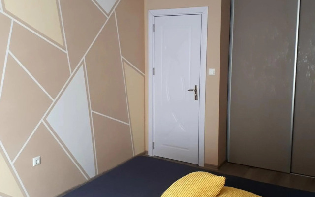 HostEx Meraki Apartment