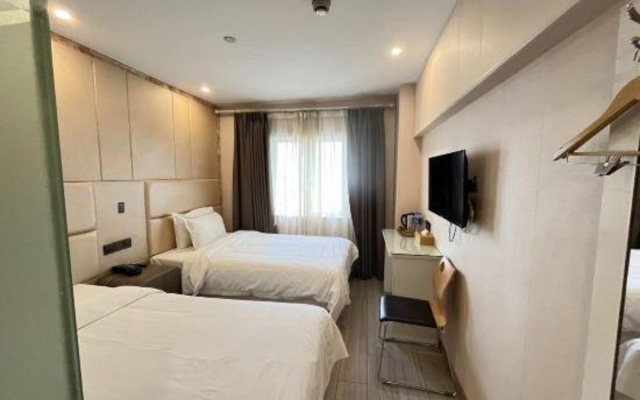 Hanting Hotel (Shanghai Dapuqiao South Ruijin Road)