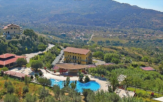 Hera Club Resort