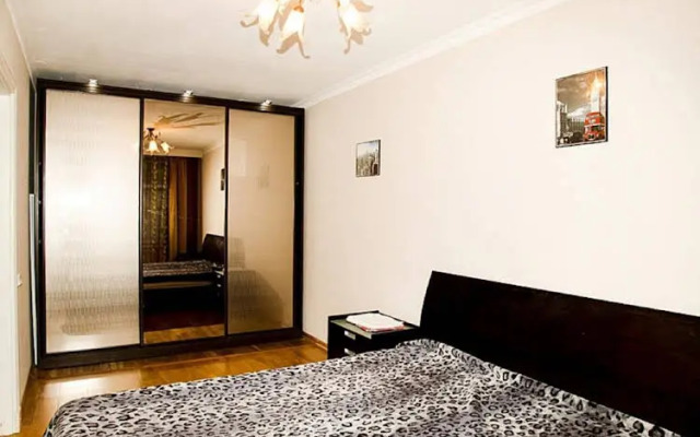 Nevskiye Sutki Apartments