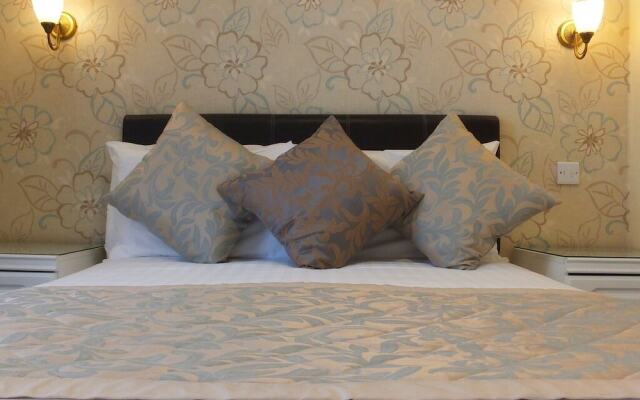 Holmlea Guest House