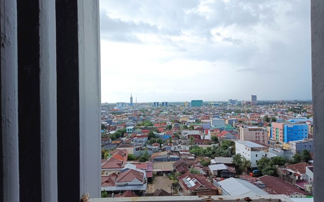 Relax Studio At Vida View Makassar Apartment