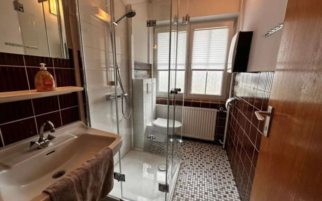 3 in Haus Pax Modern Retreat