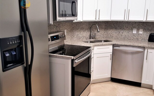 Alexander 510 2 Bedroom Apts by RedAwning