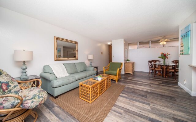 Royal Kahana 308 1 Bedroom Condo