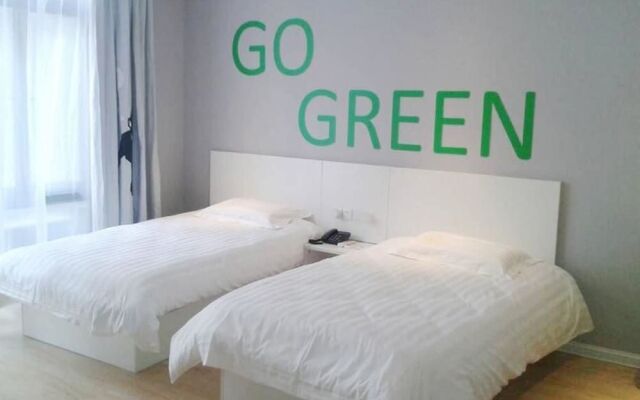 Motel 168 Shenzhen Futian Port Guihua Road Branch