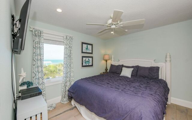 Bay View Beauty by AMI Locals