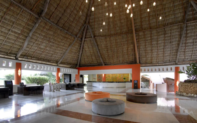 Grand Palladium Vallarta Resort & Spa - All Inclusive