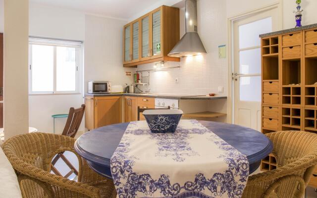 B34 - Central Townhouse in Lagos