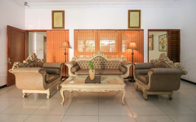 Airy Syariah Pacar Kembang Dharmahusada Satu 23 Surabaya