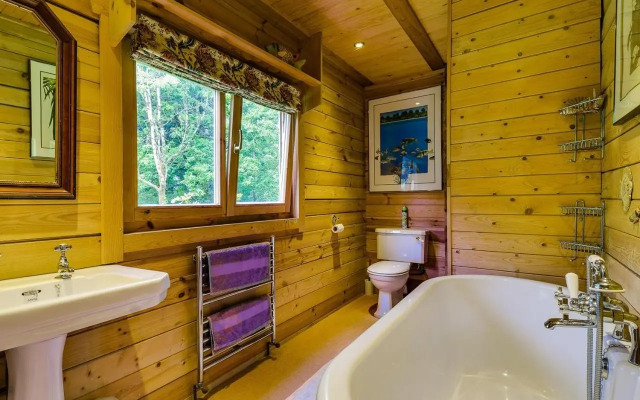 Ash Mill Cabin