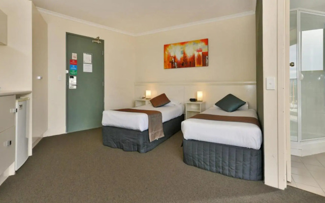 Atlantic Tower Motor Inn