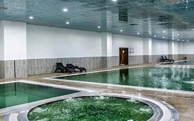 Gıran Park Termal Hotel