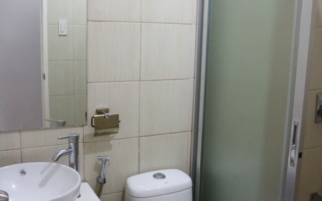 Sea Pearl Manila Suites