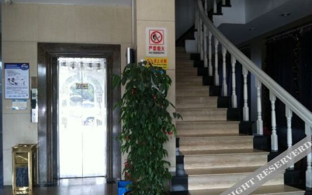 OYO Wenzhou Mingyue Hotel (Wenzhou Longwan International Airport Yongzhong)