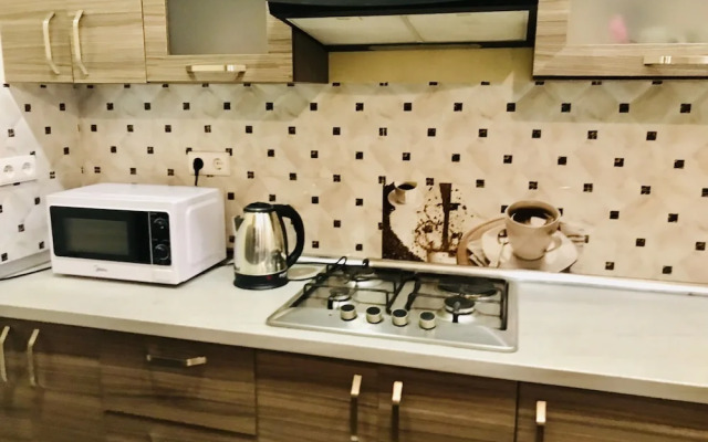 My flat near METEKHI