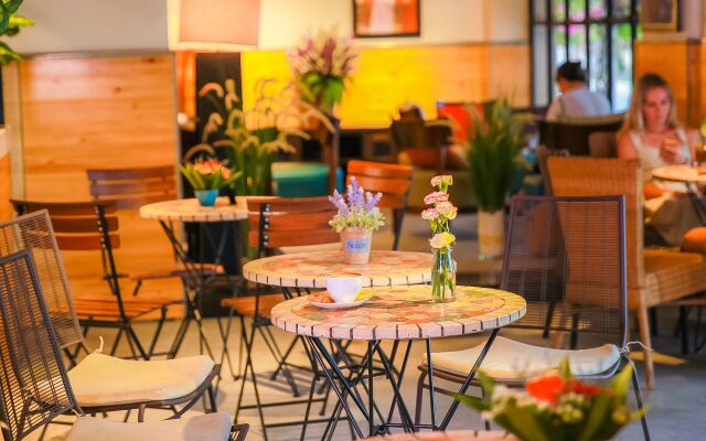 Truong Hotel