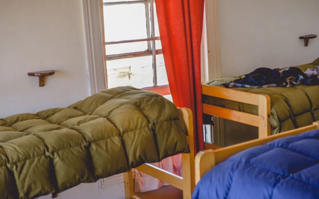 Hostal Acuarela
