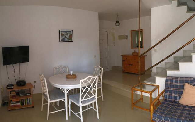 Casa Urbanización Los Pinos 20