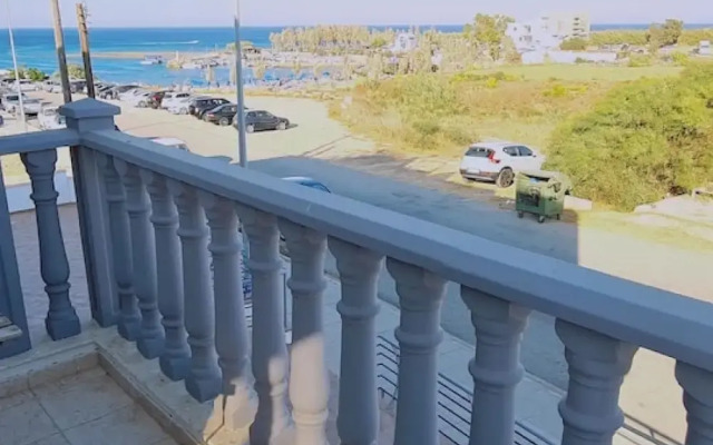 20 ATR -trinity 2 Apartment