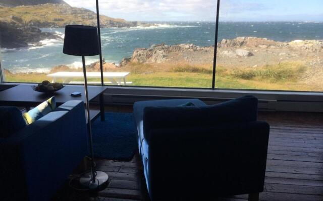 The Old Salt Box Co. - Aunt Glady's