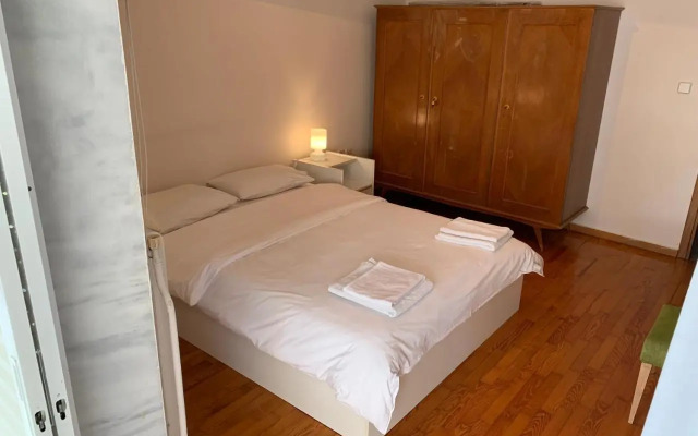 Apartment Nikos