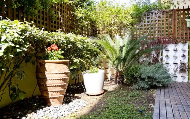 The Garden House at Alimos