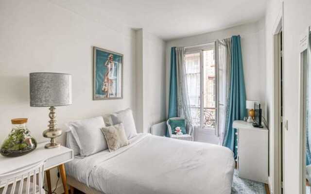 Stunning 2 Bedrooms Apartment - Modern & Cosy