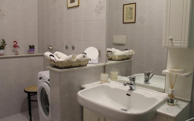 BEAUTIFUL HOLIDAY HOUSE by Marcos