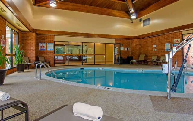Best Western Staunton Inn