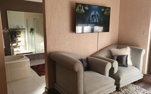 Luxury Boutique Home in Kyalami