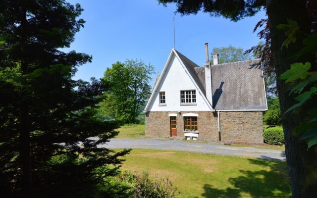 A Superb Cottage in the Middle of a Natural Park