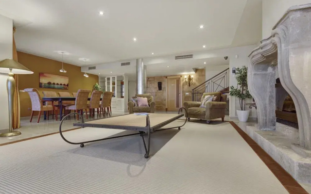 Luxury Villa Luna Suites frente al mar
