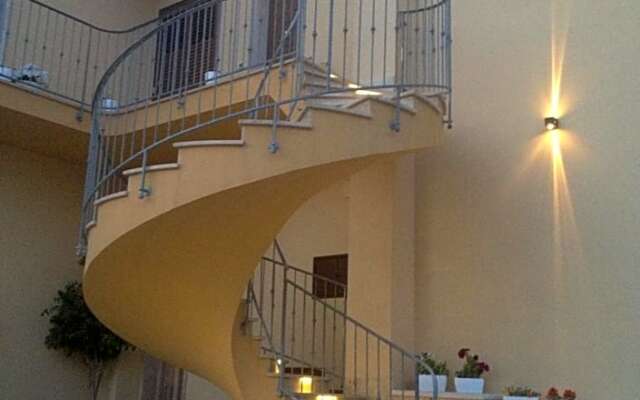 Orange Paradise b&b