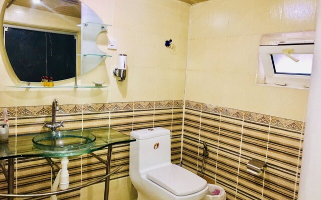 Check-in hostel (Baku Yard)