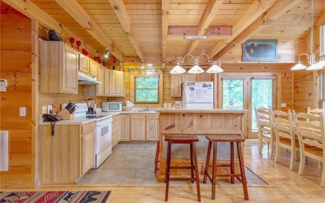 Gentle Bens Den 4 Bedroom Home