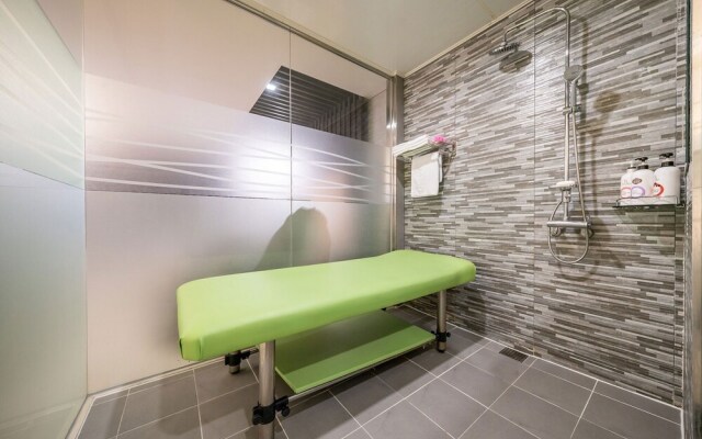 Forcheon Drive In Hotel Tiamo