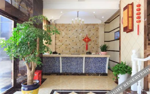 Mai Guo Light House Hotel