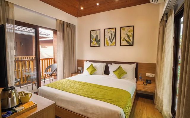 TreeHouse MARS Beach Cottages