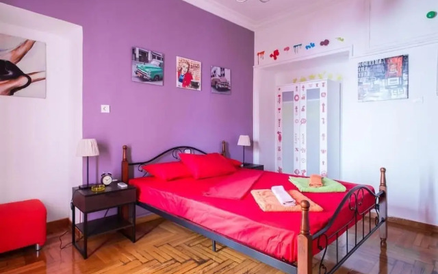 Athens City center 4 bedroom flat