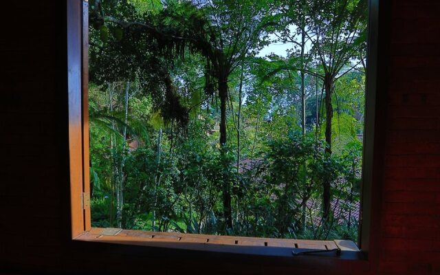 Kaliandra Sejati Eco Resort & Farm