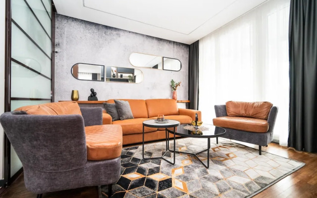 Luxury Design 2bdr Apartment