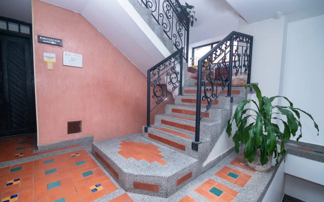 Hotel Ayenda Calypso 1142
