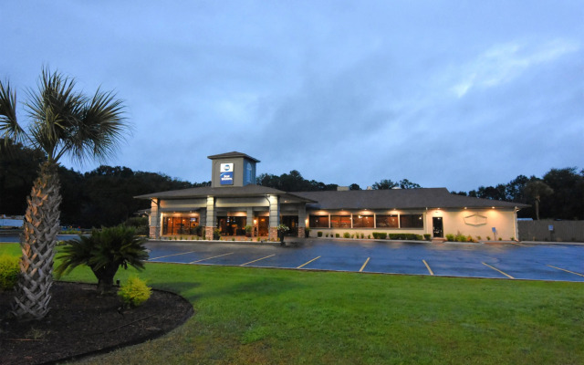 Best Western Point South