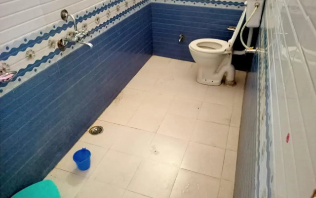 OYO 23141 Kanak Palace Barkot