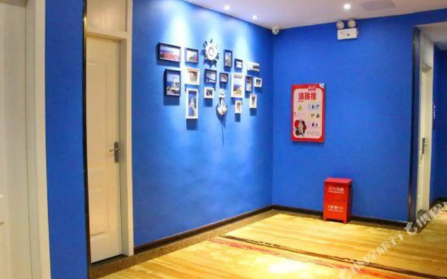 Jichu Hotel (Changsha Zhidili Plaza Xingsha Cultural and Sports Center Subway Station)