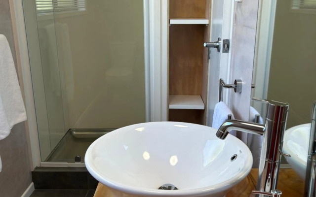 Evolve Bach (Adults Only)