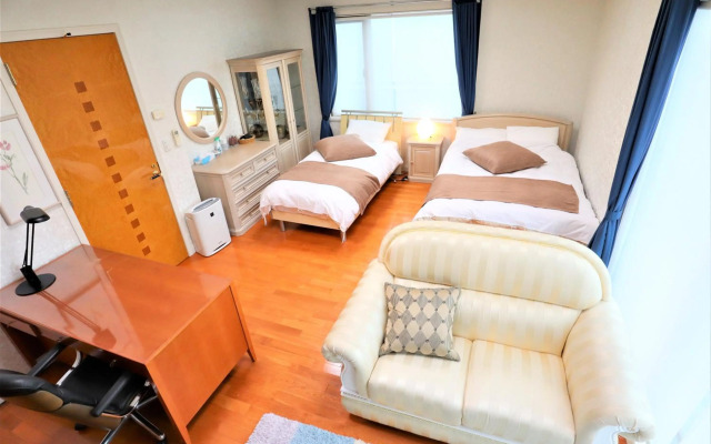 Sapporo Luxury House