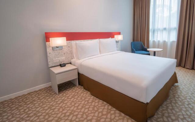 Holiday Inn Express & Suites Johor Bahru, an IHG Hotel